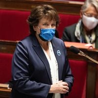 Loi sur la sécurité globale : Roselyne Bachelot prend ses distances avec Gerald Darmanin