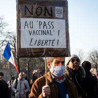 Manifestation anti-passe : L'AFP va porter plainte après l'agression de ses journalistes