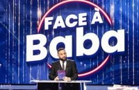 Le générique de "Face à Baba" avec Eric Zemmour sur C8