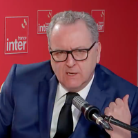 "Si vous voulez, je rentre chez moi" : Richard Ferrand très agacé par une remarque de Nicolas Demorand