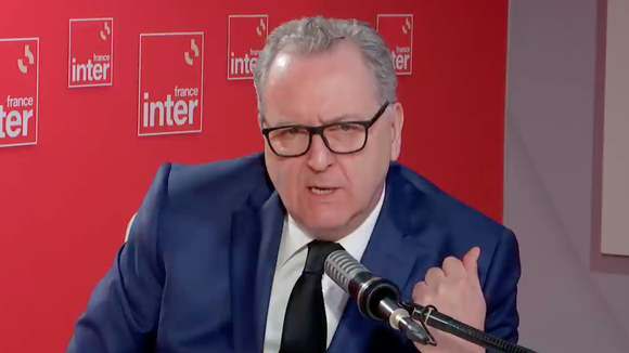 "Si vous voulez, je rentre chez moi" : Richard Ferrand très agacé par une remarque de Nicolas Demorand