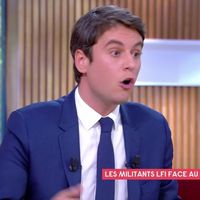 Xavier Beauvois brûle sa carte d'électeur : Gabriel Attal fustige un acte "révoltant" dans "C à vous"