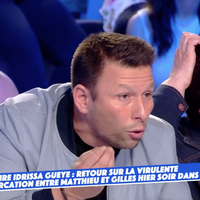 "Y'a des gens qui n'aiment pas les PD !" : Raymond dérape dans "Touche pas à mon poste"