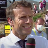 Audiences : Record pour "Vélo club" sur France 2 avec l'interview d'Emmanuel Macron