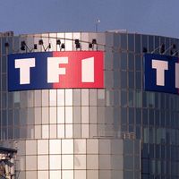 Conflit TF1-Canal+ : Les maires de France s'invitent dans le litige et interpellent l'Arcom