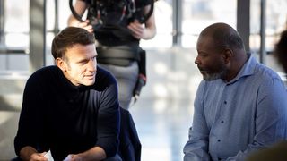 Audiences samedi : Quel score pour Emmanuel Macron dans "Les rencontres du papotin" ?