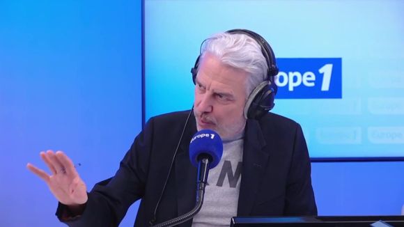 "Vous êtes éliminé !" : Accumulation de boulettes de Philippe Vandel pour présenter Cyril Féraud sur Europe 1