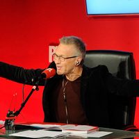 Laurent Ruquier a resigné pour 4 ans de plus chez RTL : "J'irai donc jusqu'aux 50 ans des 'Grosses têtes' en 2027"