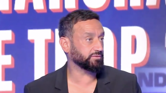 "Une vaste opération de communication" : Cyril Hanouna et les chroniqueurs de "TPMP" chargent (encore) Karine Le Marchand après sa distribution de croissants aux agriculteurs