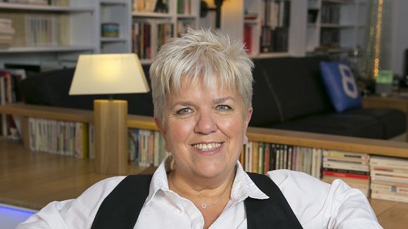 "Arrêtez de raconter n'importe quoi" : Mimie Mathy pousse un coup de gueule contre certains médias après des rumeurs sur son état de santé