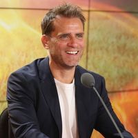 Audiences radio, le match des soirées : RMC à son plus haut depuis septembre 2019 avec Jérôme Rothen, "RTL Bonsoir" décroche