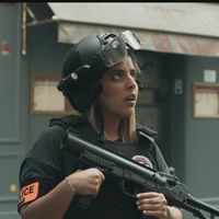 Prime Video : 24 heures après sa sortie, ce film français avec Inès Reg, dézingué par la presse, cartonne et devient numéro 1 sur la plateforme