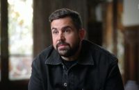 Artus cash sur l'immense succès d'"Un p'tit truc en plus", il se livre dans "Sept à Huit" - VIDEO - Puremédias