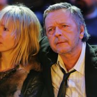 L'ex-femme de Renaud va raconter le "suicide à petit feu" du chanteur