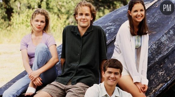 Michelle Williams, James Van Der Beek, Joshua Jackson et Katie Holmes dans Dawson.