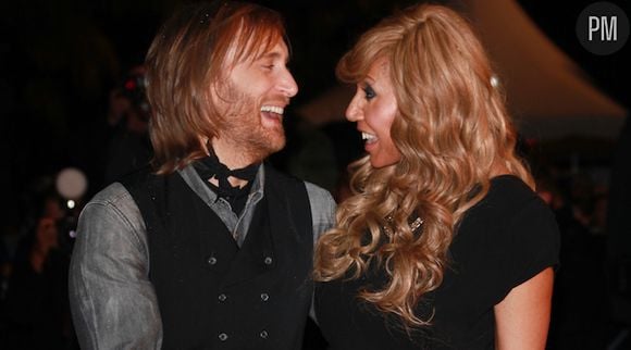 David et Cathy Guetta sur le tapis rouge des "NRJ Music Awards 2012".