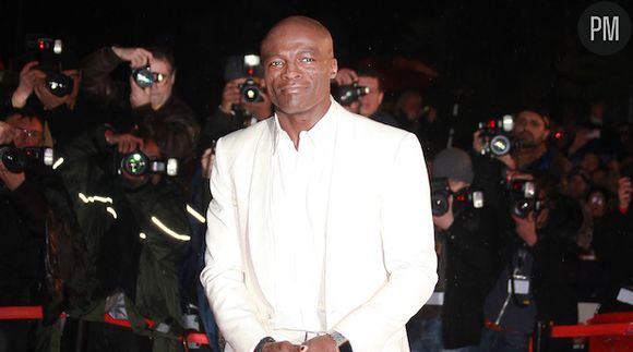 Seal sur le tapis rouge des "NRJ Music Awards 2012".