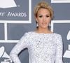 Carrie Underwood sur le tapis rouge des Grammy Awards 2012