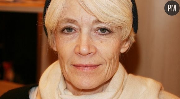 Françoise Hardy craint de ne pas pouvoir payer ses impôts