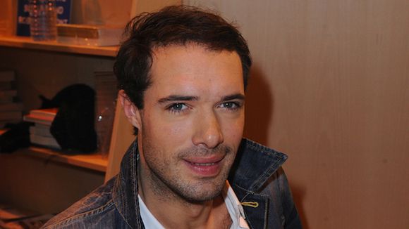 Nicolas Bedos parlera d'amour avec Ludivine Sagnier dans "Amour et Turbulences"