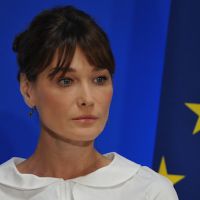 La statue à l'effigie de Carla Bruni-Sarkozy érigée à Nogent-sur-Marne