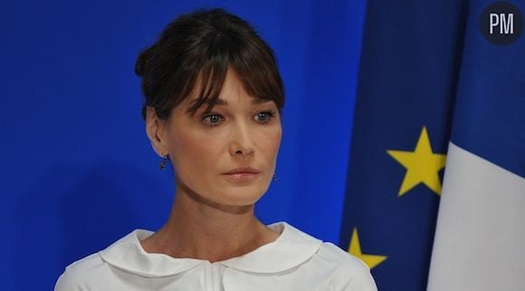 Une statue à l'effigie de Carla Bruni-Sarkozy a été installée à Nogent-sur-Marne