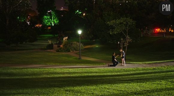 Un jeune couple a découvert la photo de sa demande en mariage sur Internet