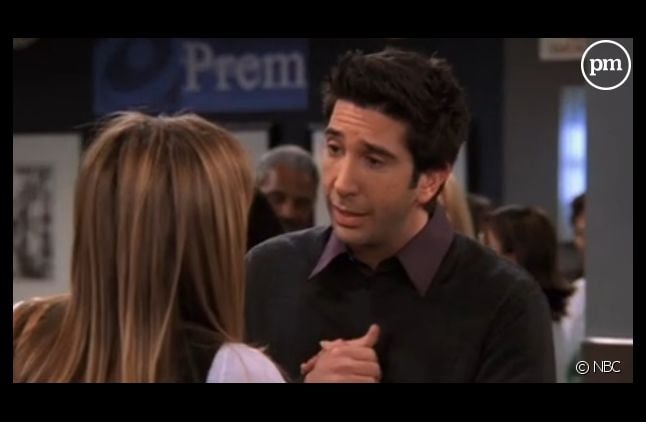 Ross (David Schwimmer) face à Rachel (Jennifer Aniston) dans la dernière saison de "Friends"