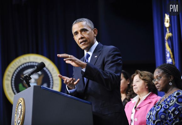 Entre deux réunions sur la falaise budgétaire, le président américain Barack Obama se ménage du temps pour aller au cinéma.