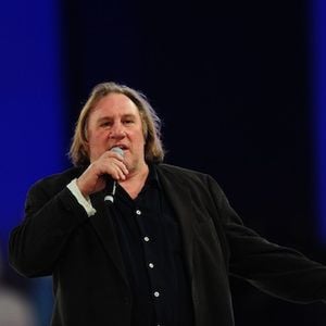 Vladimir Poutine accorde la citoyenneté russe à Gérard Depardieu