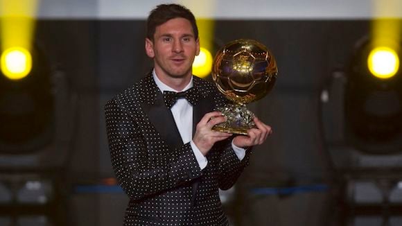 Le costume Dolce & Gabbana de Lionel Messi fait le buzz