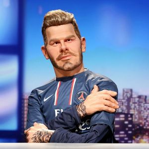 David Beckham version latex, sur Canal+.