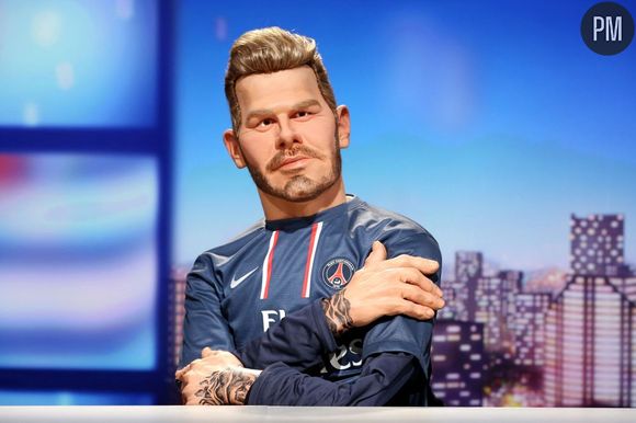 David Beckham version latex, sur Canal+.