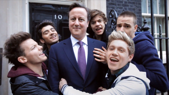 One Direction dévoile le clip de "One Way or Another (Teenage Kicks)"