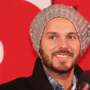 8. M. Pokora