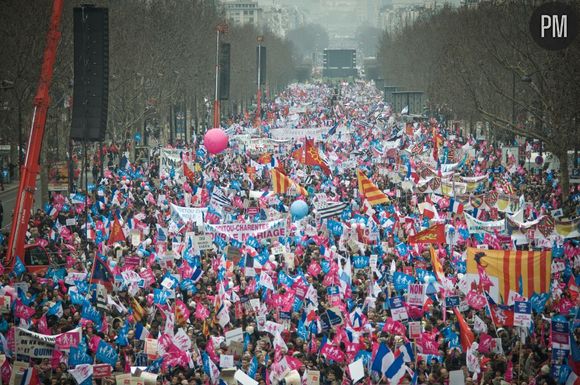 Il y avait 300.000 manifestants selon la police à la "manif pour tous" contre le mariage gay, le 24 mars 2013 à Paris. 1,4 million selon les organisateurs.