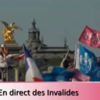 "Le Petit Journal" diffuse les off du micro de la Manif pour tous