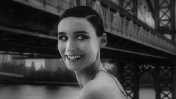 Pub : David Fincher retrouve Rooney Mara pour Calvin Klein