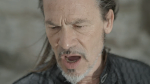 Florent Pagny dévoile le clip des "Murs porteurs"