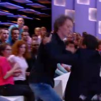 Elie Semoun se bat sur le plateau du "Grand Journal" de Canal+