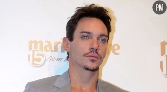 Jonathan Rhys-Meyers se dit "un peu horrifié" de la longévité des "Tudors"