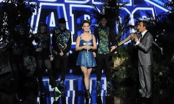 TF1 et NRJ présentent leurs excuses à Katy Perry