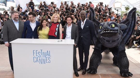 Cannes, ce n'est pas que du cinéma (Jour 3) : Une fête de mauvais goût, Julie Gayet et la honte de Cate Blanchett