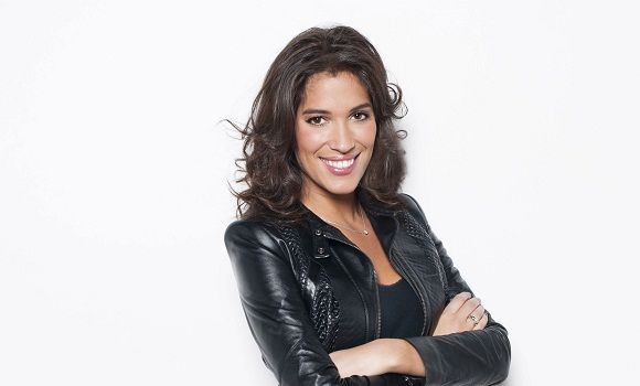 Laurie Cholewa arrive sur Chérie FM
