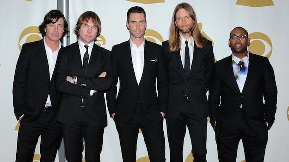 Charts UK : Les Français de Lilly Wood résistent, Maroon 5 déçoit