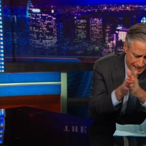 Jon Stewart a rendu hommage à "Charlie Hebdo"