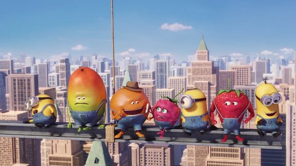 Pub : Les Minions se mélangent aux p'tits fruits d'Oasis