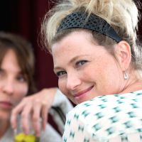 Audiences : "Candice Renoir" bat de nouveau "Arrow", "Chez Victoire" très faible sur M6