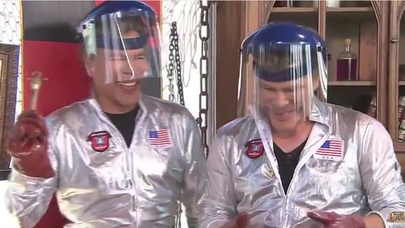 "Fort Boyard" : Le long fou rire des frères Bogdanoff