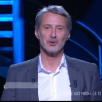 Première de "L'émission d'Antoine" : Antoine de Caunes ironise sur son passage au "Grand Journal"